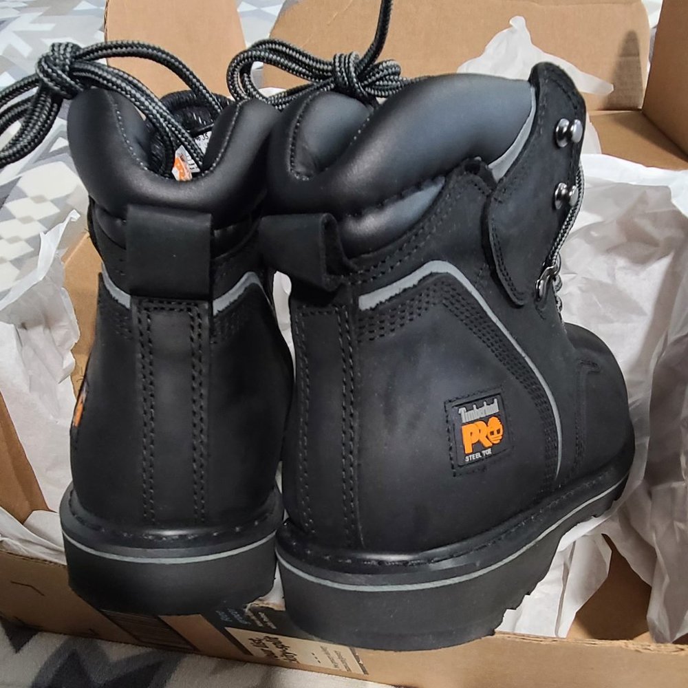 Men's Timberland 6" Steel Toe Work Boot 33032 - Size 10W